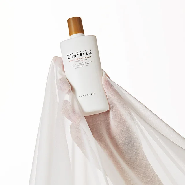 کرم ضد آفتاب سنتلا SKIN1004 Air-Fit SPF50+ با بافت سبک